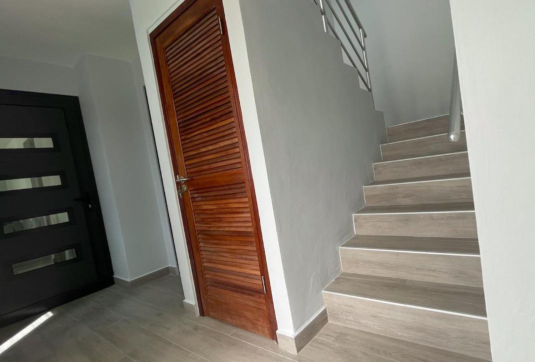 Whitehouse Boulevard, Close To Mambo Beach And City Centre Apartment Willemstad Exterior photo
